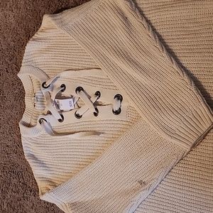 American Eagle sweater